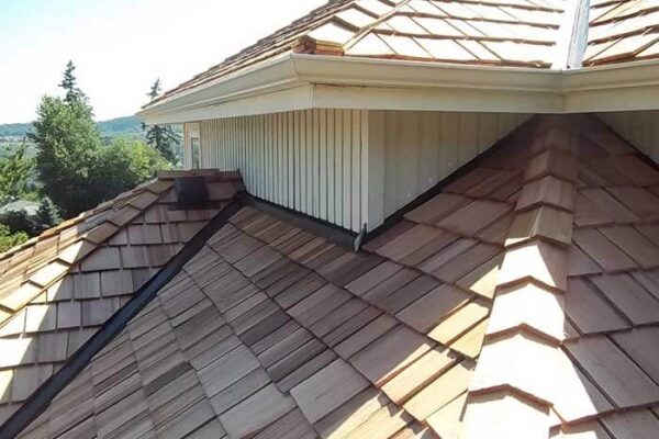 cedar shake roofing from Larry Haight Residential Roofing