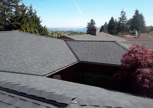 Newly completed roof by the team at Larry Haight Roofing