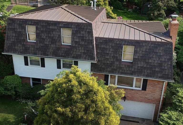 Asphalt shingle roof