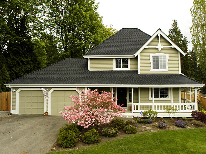 Asphalt roof