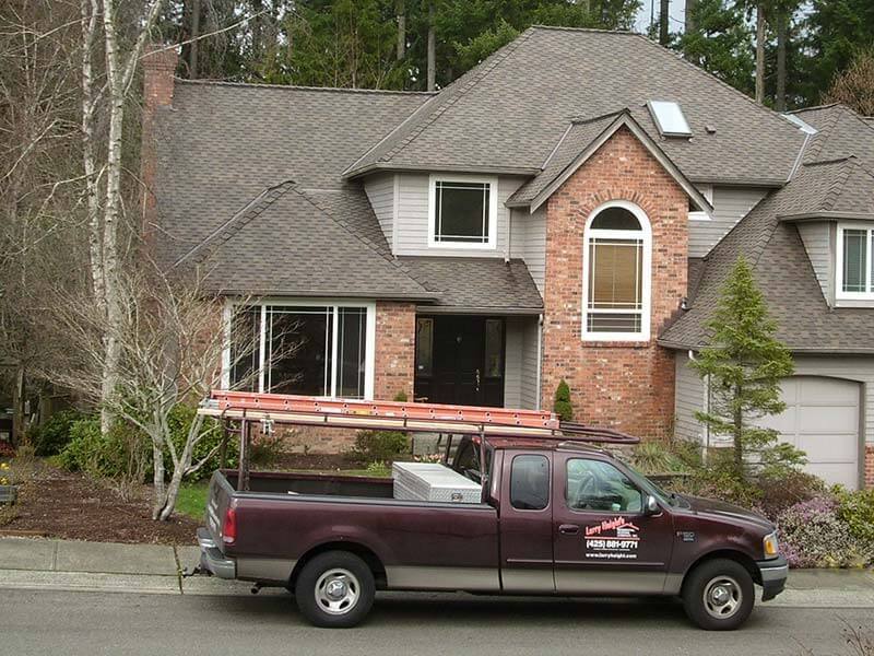 Asphalt roofing in Marysville