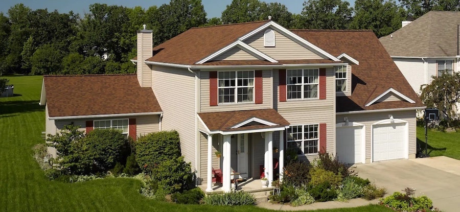 Asphalt shingle roofing