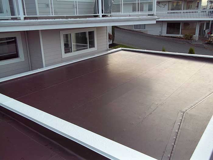 PVC Roof Lifespan: How Long Does a PVC Roof Last and What Affects It?